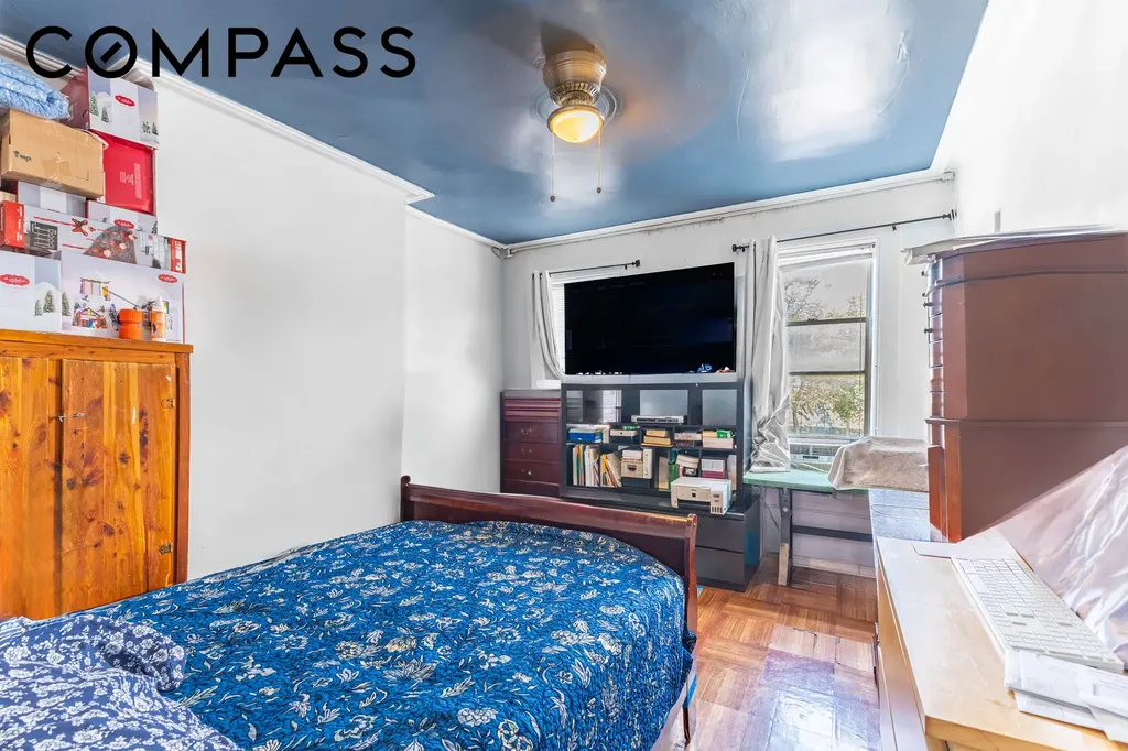 949 4th Avenue New York City NY 11232