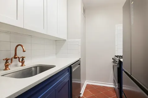 7 E 14th Street New York City NY 10003