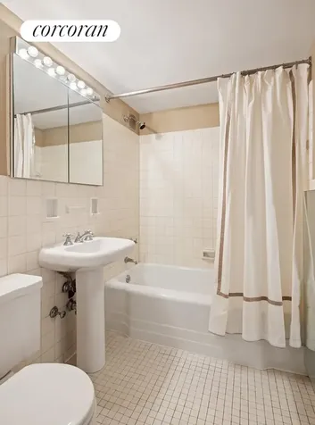 181 E 73rd Street New York City NY 10021