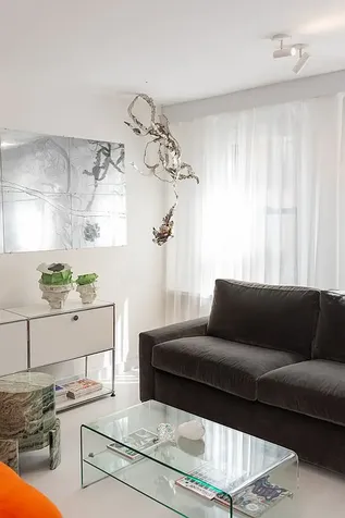 307 W 20th Street New York City NY 10011
