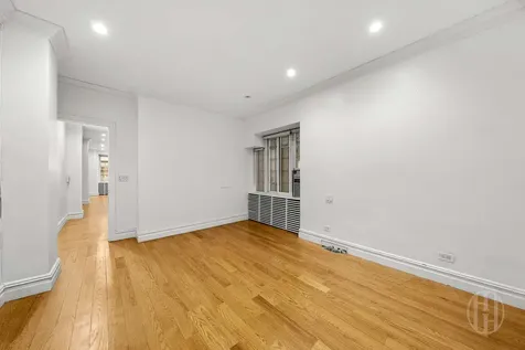 26 E 63rd Street New York City NY 10065-0298