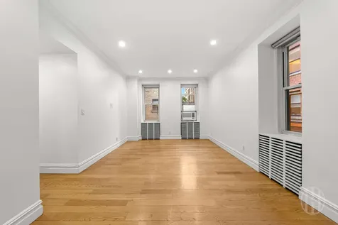 26 E 63rd Street New York City NY 10065-0298