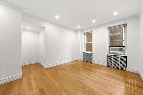 26 E 63rd Street New York City NY 10065-0298