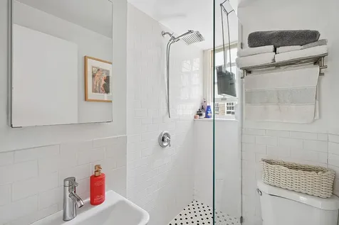 516 E 78th Street New York City NY 10075