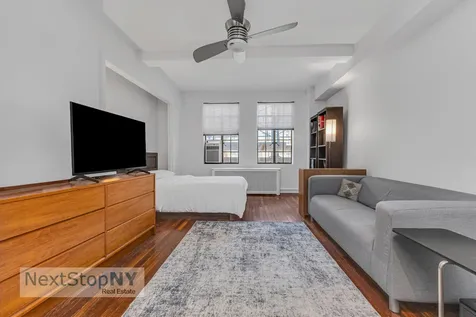 320 E 42nd Street New York City NY 10017