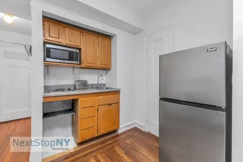 320 E 42nd Street New York City NY 10017
