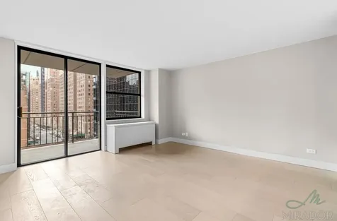 330 E 39th Street New York City NY 10016