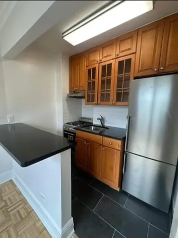 442 W 57th Street New York City NY 10019