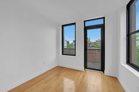 419 E 117th Street New York City NY 10035