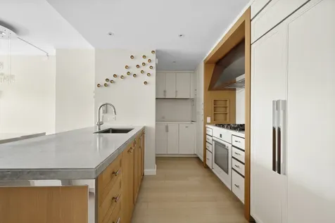 212 Warren Street New York City NY 10282