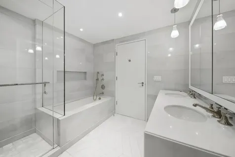 212 Warren Street New York City NY 10282