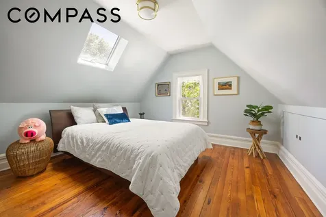 515 E 3rd Street New York City NY 11218