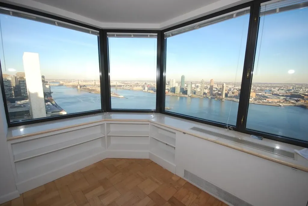 415 E 37th Street New York City NY 10016