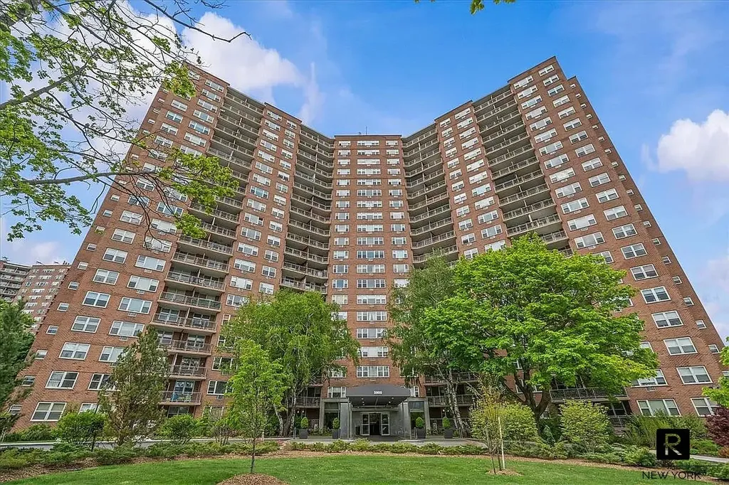 5800 Arlington Avenue New York City NY 10471