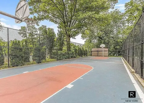 5800 Arlington Avenue New York City NY 10471