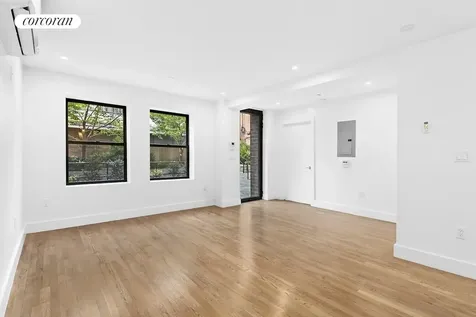 684 Washington Street New York City NY 10014