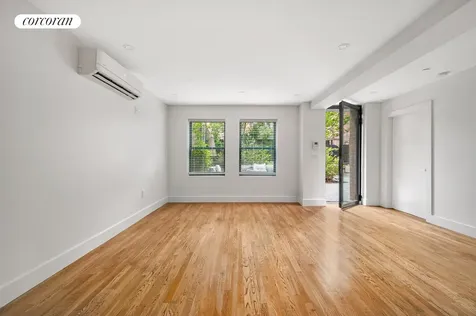 684 Washington Street New York City NY 10014