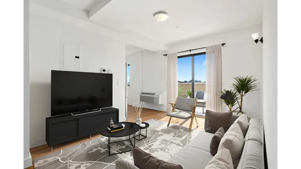 31-35 31st Street New York City NY 11106