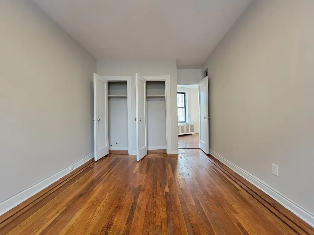 25-21 31st Avenue New York City NY 11106