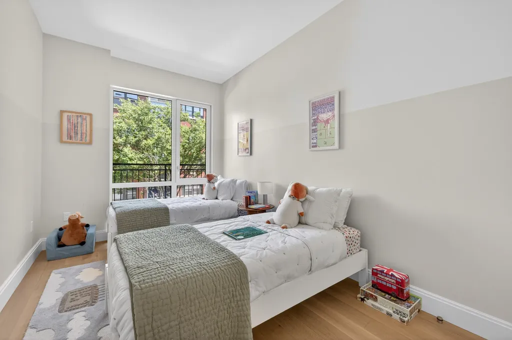 222 16th Street New York City NY 11215