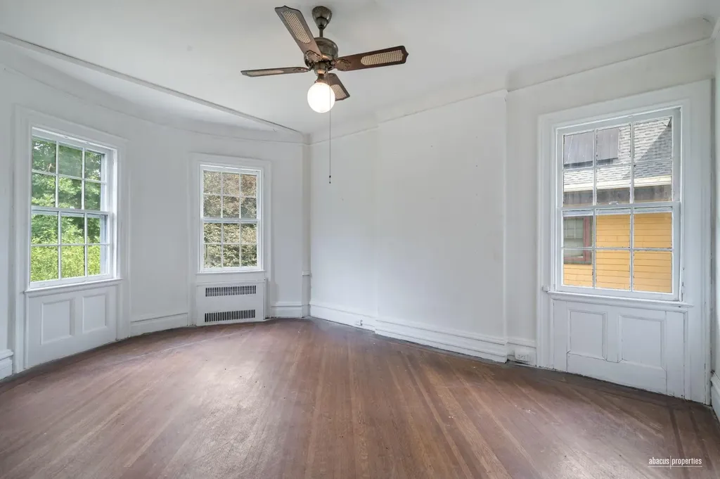 502 E 17th Street New York City NY 11226