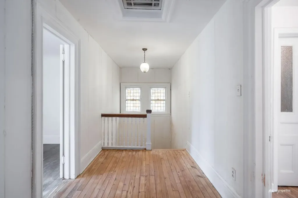 502 E 17th Street New York City NY 11226