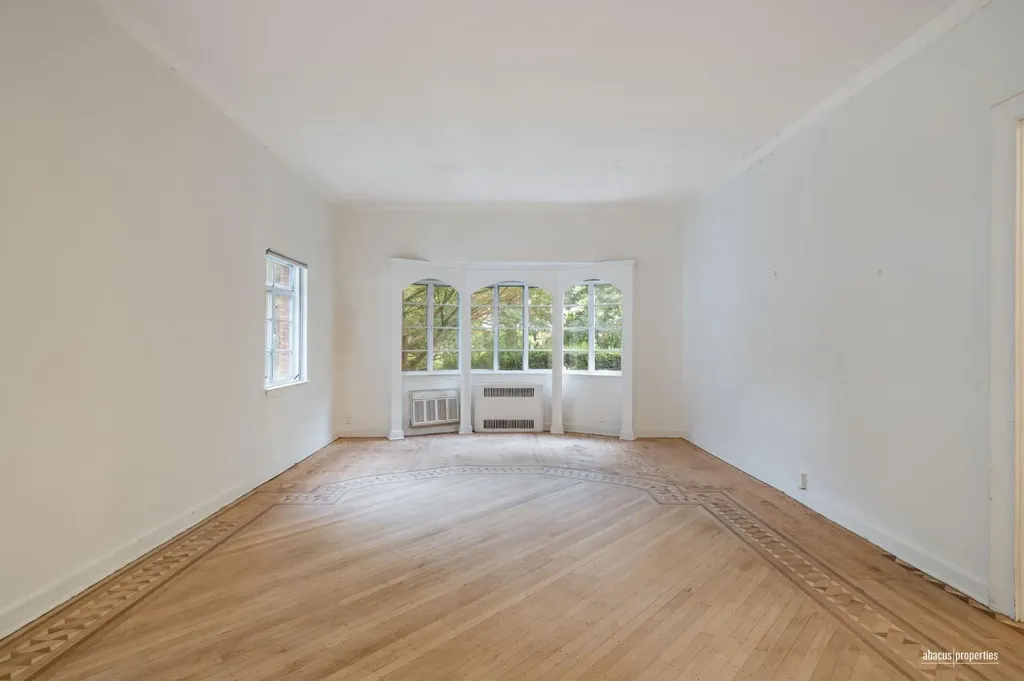 502 E 17th Street New York City NY 11226