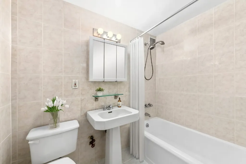 201 Clinton Avenue New York City NY 11205