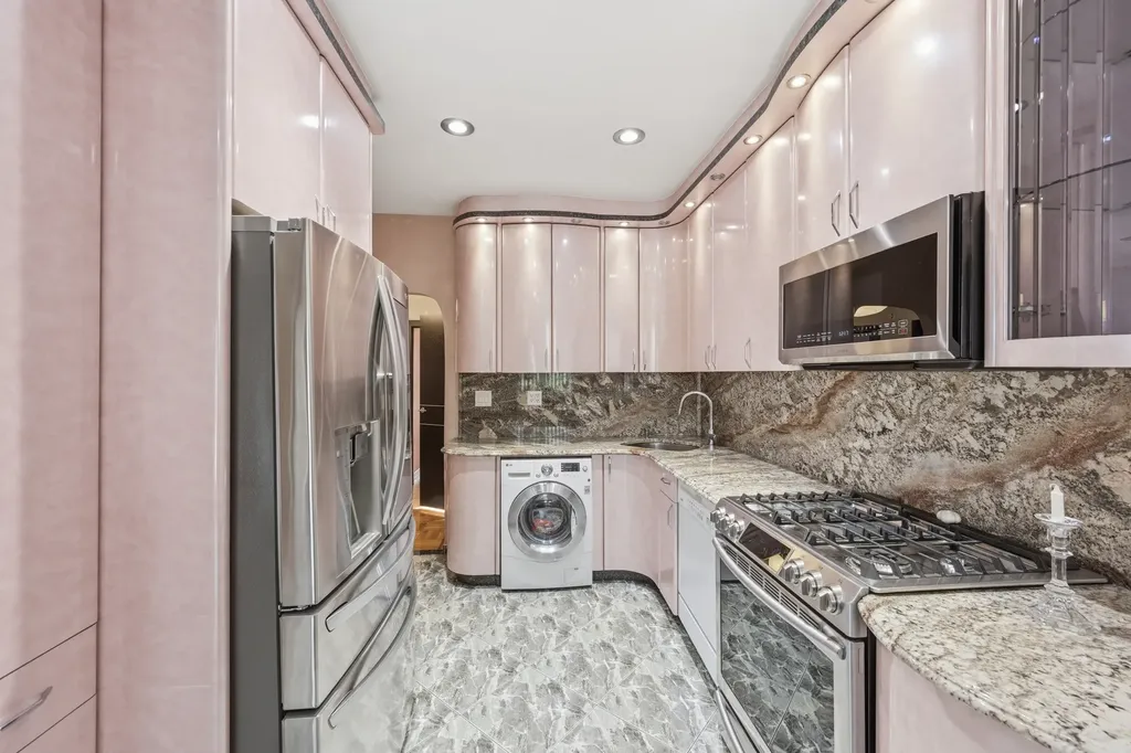 2545 Hubbard Street New York City NY 11235