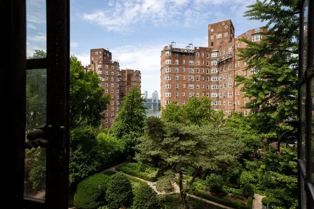 116 Pinehurst Avenue New York City NY 10033