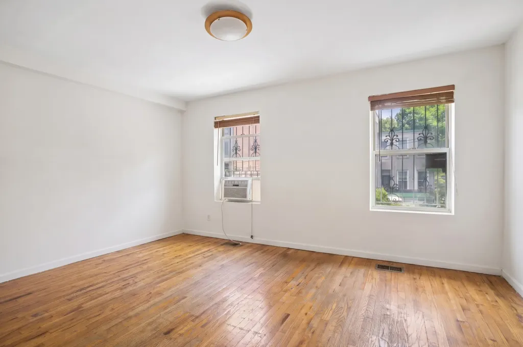 113 Vanderbilt Avenue New York City NY 11205