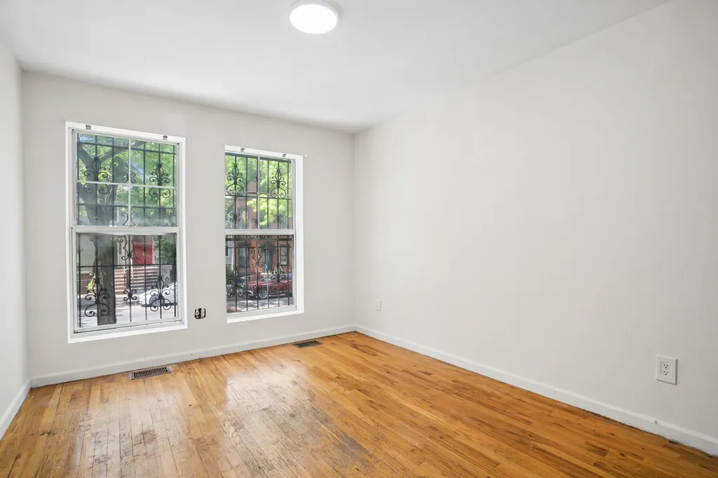 113 Vanderbilt Avenue New York City NY 11205