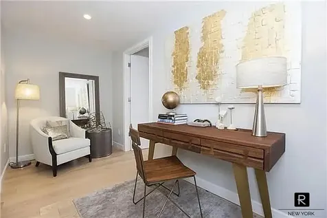 330 E 38th Street New York City NY 10016