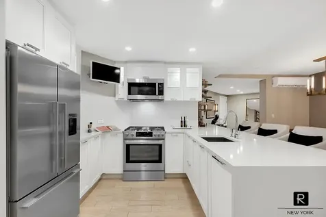330 E 38th Street New York City NY 10016