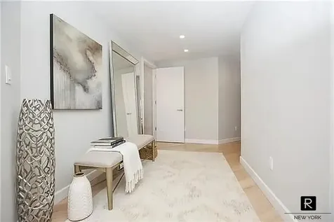 330 E 38th Street New York City NY 10016
