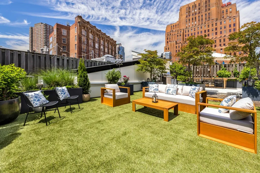 16 Hudson Street New York City NY 10013
