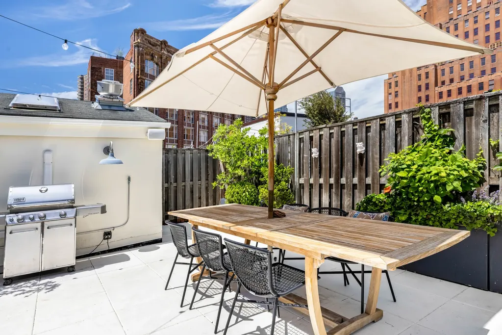 16 Hudson Street New York City NY 10013