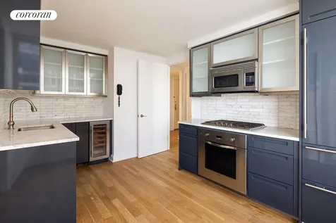 80 Riverside Boulevard New York City NY 10069