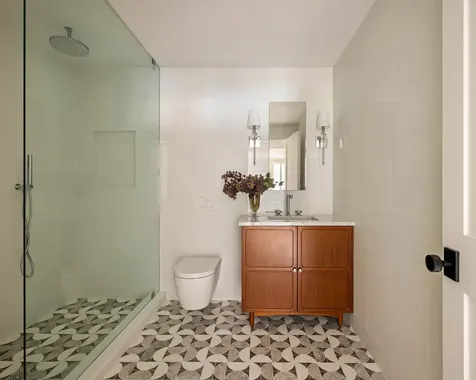 5 E 63rd Street New York City NY 10065