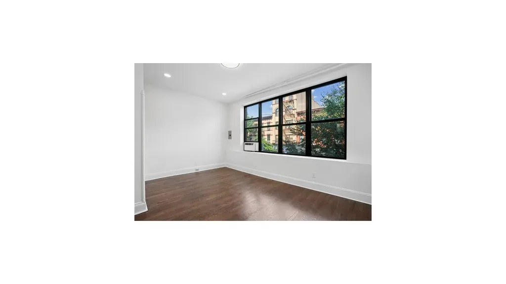 211 5th Avenue New York City NY 11215