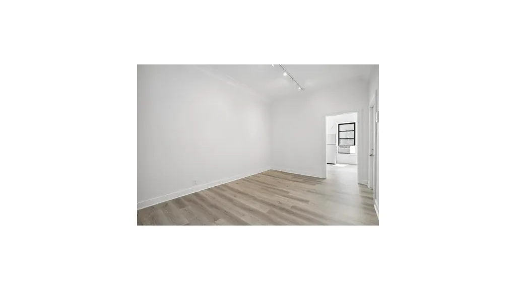 211 5th Avenue New York City NY 11215