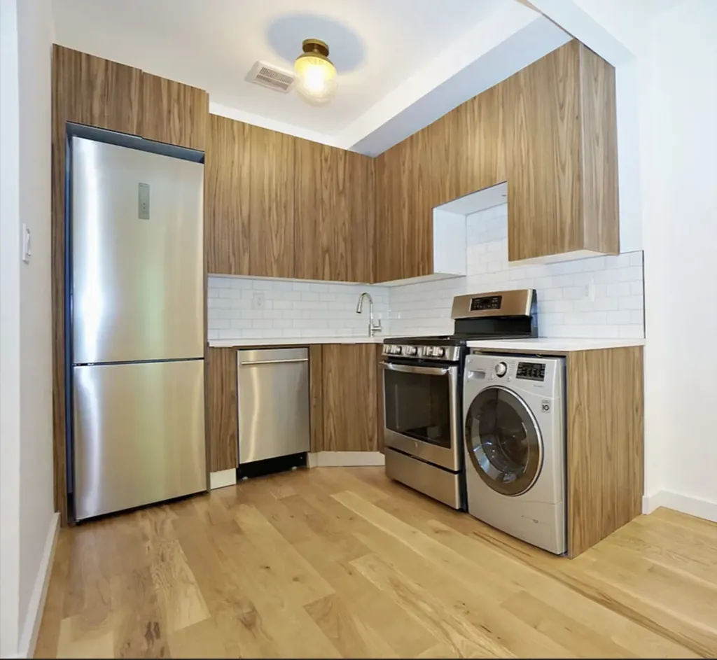 111 S 4th Street New York City NY 11249
