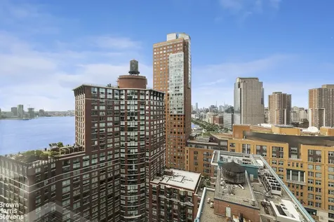 210 Warren Street New York City NY 10282