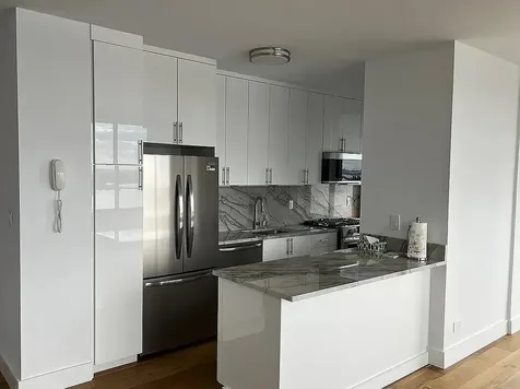 380 Rector Place New York City NY 10280