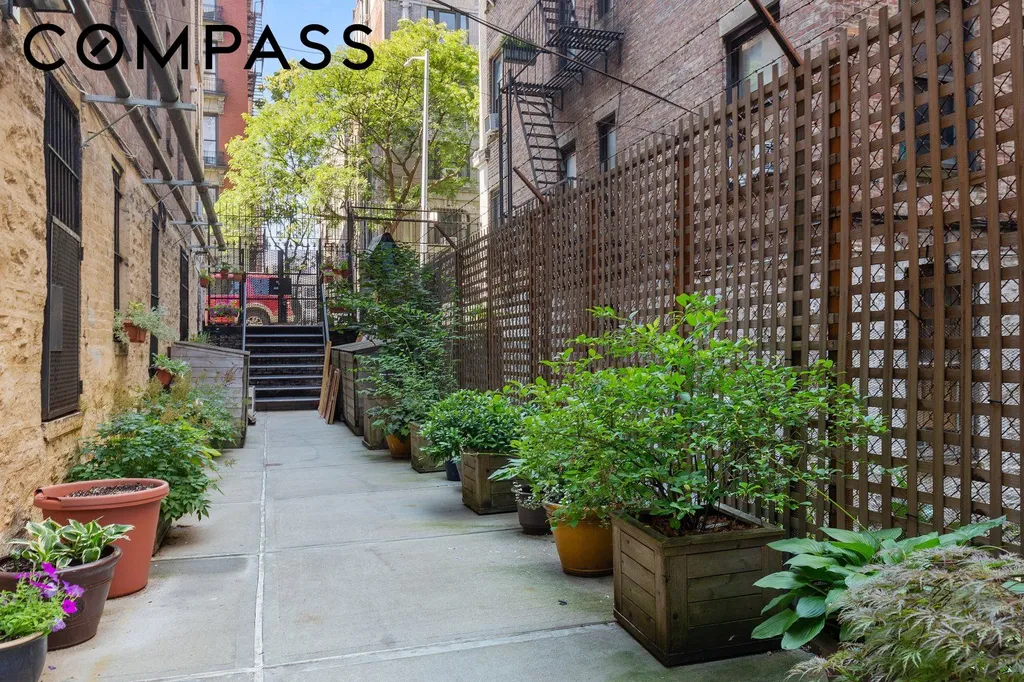 447 Fort Washington Avenue New York City NY 10033