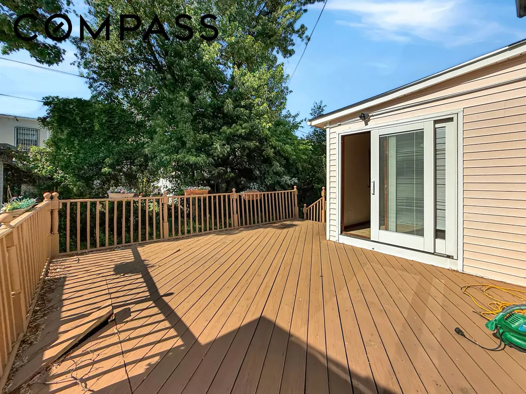 3731 Maple Avenue New York City NY 11224