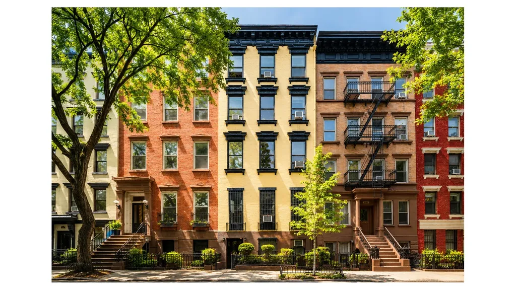 307 E 10th Street New York City NY 10009