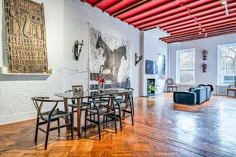 307 E 10th Street New York City NY 10009