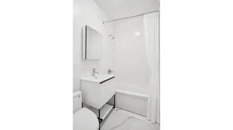 17-19 Thames Street New York City NY 11206