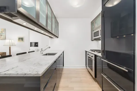80 Riverside Boulevard New York City NY 10069